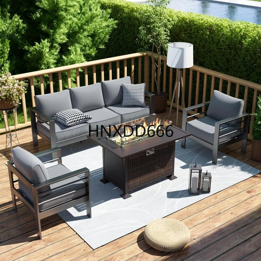 Outdoor Furniture With Fire Pit - Set di Mobili da Patio con