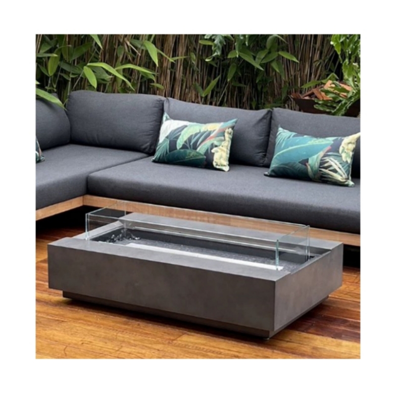 Outdoor Furniture With Fire Pit - Set di mobili da esterno moderni